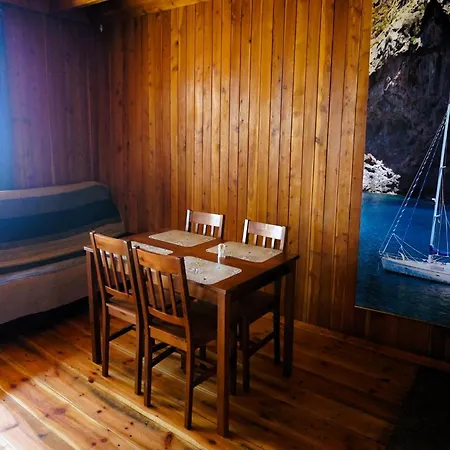 Summer House For 4 People, Close To The Sea Hébergement de vacances